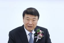 김상철 한컴 회장, 한글학회 '특별공로 표창'…상금에 1000만원 더해 기부