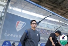 '무려 9경기 무패' 이정효호 수원, K리그1 다이렉트 승격 향해 질주... '루이스 해트트릭' 안산 4-1 격파