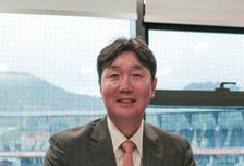 [오피셜] 한화-류지현 감독 3년 20억 계약, "최고의 팬들과 명문구단 만들겠다" 각오... 석장현 경영지원실장 '신임 단장' 내부승격