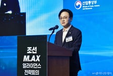 공원 순찰로봇·산업현장 휴머노이드 실증…AI·로봇 규제 완화