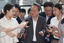 신한지주, 롯데손보 순자산 0.95배 인수…중장기 긍정적-LS증권