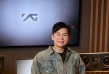 이수만 신인 그룹에 자극?…양현석, 새벽 깜짝 발표에 '와글'