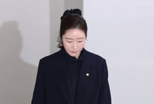 '1억 공천헌금' 강선우, 1심 2년6개월...법정서 재구속