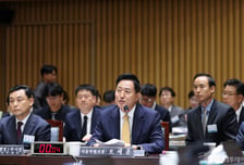 與·오세훈, 부동산 책임 공방…윤건영 "관심법 가게나 차리시지"