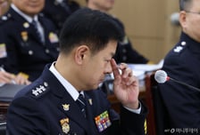 與는 '한동훈·한강버스', 野는 '김재섭'…경찰 정치적 중립성 도마