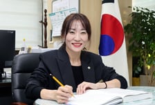 박미정 광명시의회 부의장 "돌봄·자립 지역사회 책임…정책화할 것"