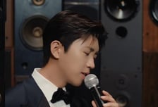 임영웅, "유효기간 없는 설렘"…팬心 담은 특별 MV 공개
