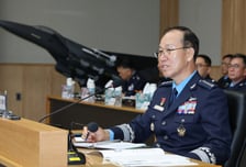 '광주 군공항 이전' 여야 국감서 공방…공군총장 "국가 정책 지원"