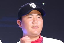 '132⅓이닝 1896구' 18세 고교 투수가 안우진보다 더 던졌다... 프로 계약 후에도 '6일간 169구', 끝나지 않은 투구