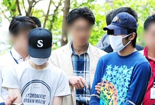 "전 남친 죽여줘" 과외누나 말에 40번 찔렀다...살인자 된 10대들[뉴스속오늘]