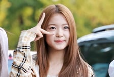 "부모 빚 대신 갚자?"…'이수만 걸그룹' 13세 中멤버 모금운동 갑론을박