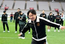 기성용·린가드 '슈퍼스타' 떠나자 진짜 '원팀' 됐다... 이름표 떼고 완성한 '기동 타격대' [상암 현장]
