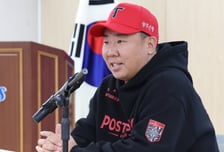 "우천취소? 끝난 뒤 이기는 팀에 유리한 비 될 것→어차피 타격전이 아니라" 유쾌한 이범호