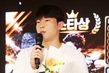 "FC서울 알바레즈를 꿈꾸며" 정현우, 미래스타상 수상 "반짝 빛나기보단 꾸준한 선수 되겠다" [2026 퓨처스 스타대상]