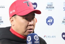 [포토] 이범호 감독 '선수들을 믿었어요'