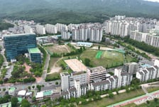 10년 멈췄던 성대 야구장 부지 개발 재개…2100가구 공공주택 들어선다
