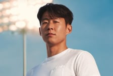 손흥민 향한 뻔뻔한 "니하오" 인종차별 '사인 요구하며 조롱'... 심지어 LAFC 팬에 당했다 "시즌권 박탈하라" 비난