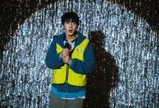 '오징어 게임' 잊게 할 새 생존 게임…예측 불가 '꿀알바' [영화있슈]