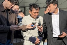 '흉기난동' 최충락 구치소서 자해...이송된 병원에 10대 피해자 있었다