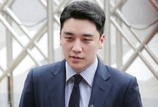 승리, 혼전임신 아닌 법적 부부 상태…"내년 출산, 책임감 무거워"