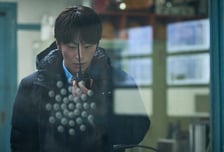 '폭설' 구교환, 미스터리한 후임의 정체, 김윤석만큼 우리도 궁금하다!