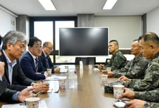 김포시·수도군단 등 군 지휘관 안보 간담회…통합방위 공조 강화