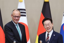 李대통령, 메르츠 獨 총리와 회담…"산업가속화법, EU와 동등한 대우 받게 해 달라"