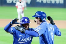 [포토]  선제 투런홈런 디아즈