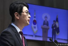 주진우 "대통령 가족 골프, 민주당에서도 말 달라…입장부터 정리하라"