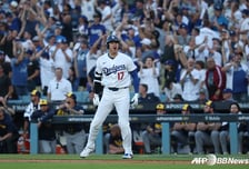 '다저스 4연승으로 쓰러뜨렸는데' 결국 우승은 또 다저스, 도박사들 선택은 LAD-밀워키가 2위