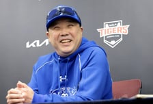 "원태인 연투 문제없다! 페덱도 의욕 충만→투구 수 제한 두지 않는다" 박진만의 자신감