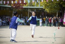 "우리 아이, 계주도 위험해"…학부모 민원에 결국 취소됐다