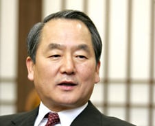 강권석 企銀행장..'외유내강'의 아이디어맨