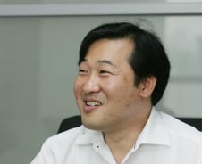 '을'같은 '갑'만이 살아남는다