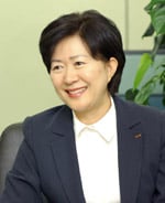 "여성 인력 우대하는 기업 문화 덕분입니다"