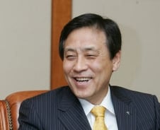 25년 뱅커…'영업통'으로 정평