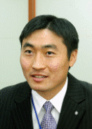 "신한銀서 받는 연봉, 몽골대통령보다 많네요"