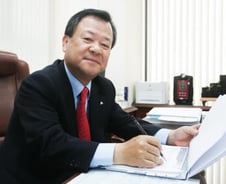 '지칠 줄 모르는 新성장엔진'