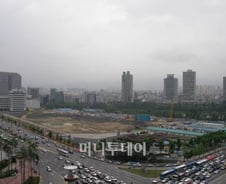 [르포]잠실5단지, 상업용지 기대는..