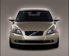 [시승기]편안한 중용의 차 '볼보 S40'