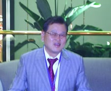 "해외건설현장서 북한 노동자 만난다"