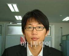 "'싸이'에도, '블로그'에도 없는 걸 드려요"