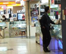 닌텐도 vs 용산 '게임기(DS) 전쟁'