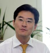 "운용인력 50명으로 본사 수익 절반 벌었어요"