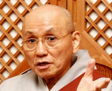 "경제행위로 '자리리타' 실현해야"