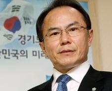 "대한민국 경기 좋~아질 프로젝트 기대하세요"