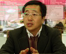 "'컬러풀 엉덩이' 회장님 보고 충격"