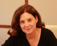 "남들과 같아선 살아남지 못합니다"