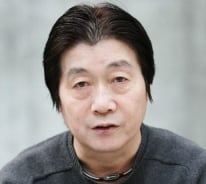 "'사장님 면허' 있으세요?"