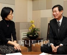 "불황 계기로 싸고 좋은 한국산에 세계가 주목"